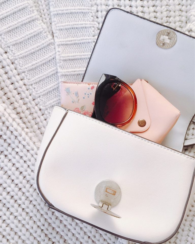 30 Handbag Essentials You Never Knew You Needed