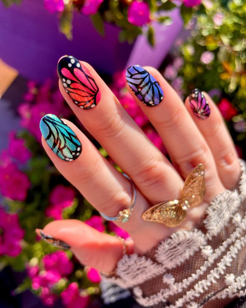 butterfly-animal-print-nails