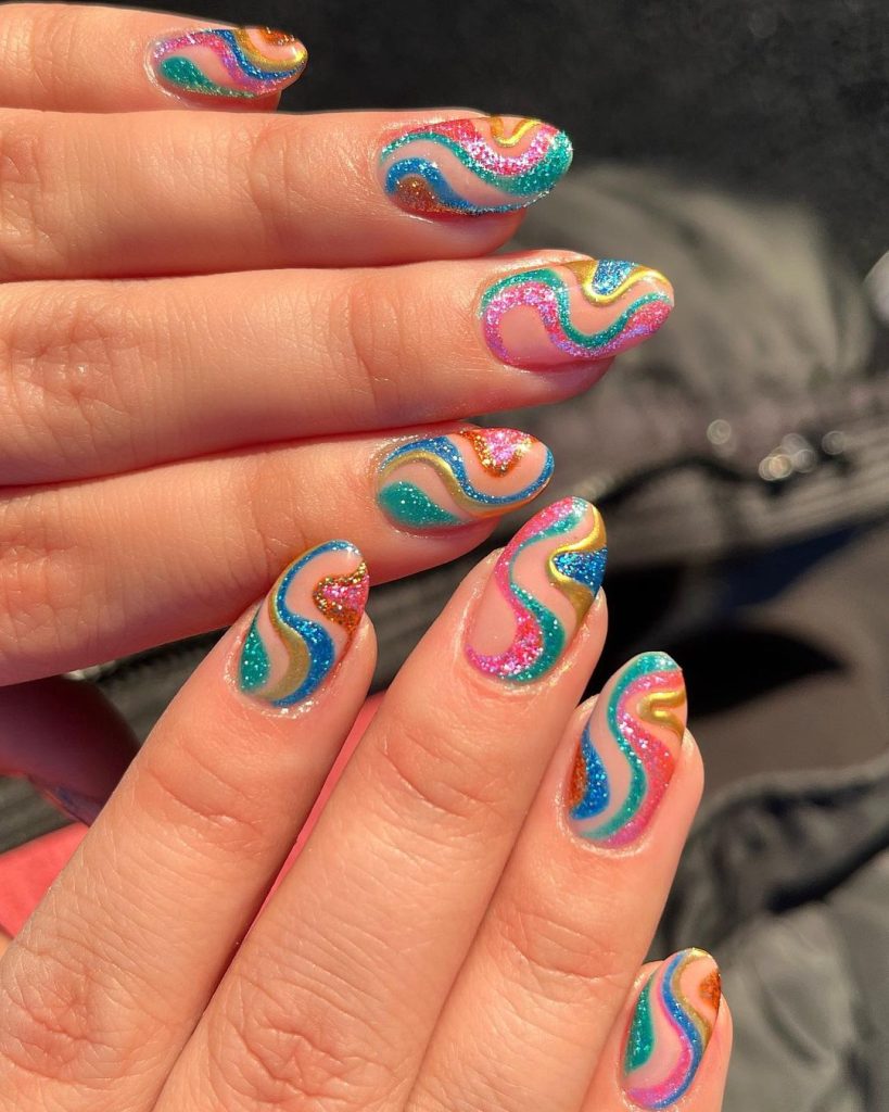 glitter swirl nails