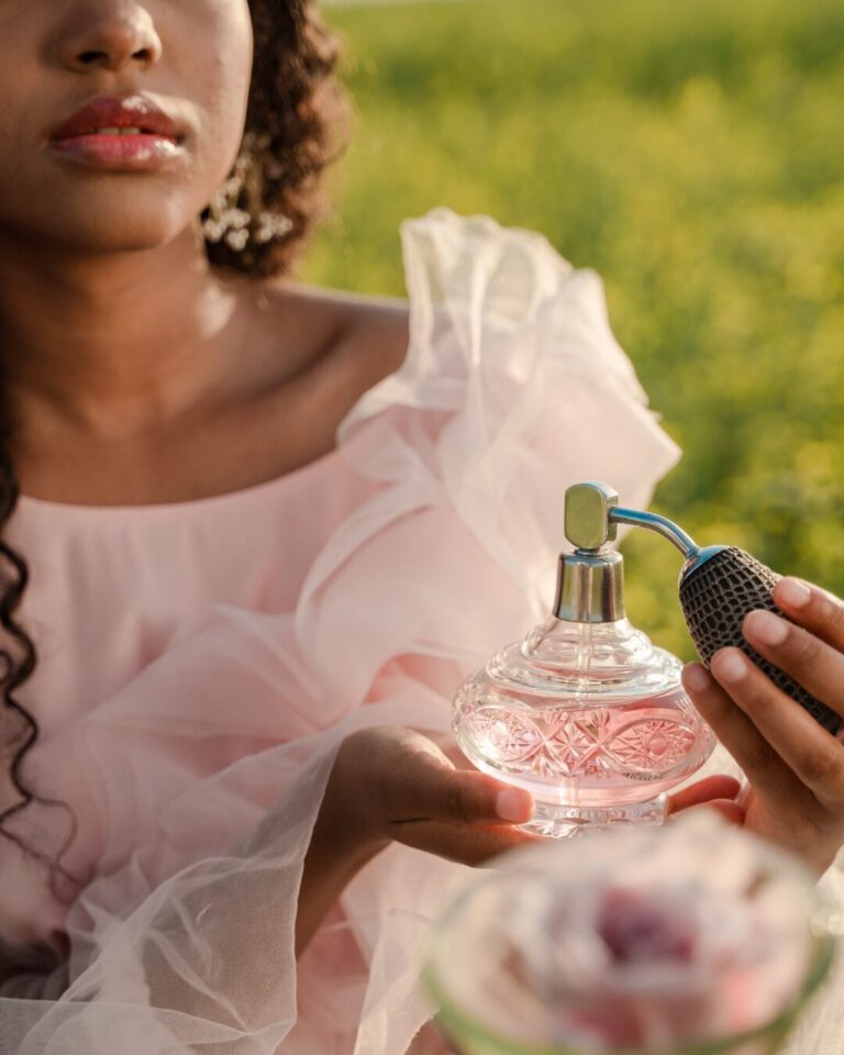 How to Smell Good All Day Long: Easy Tips to Stay Fresh