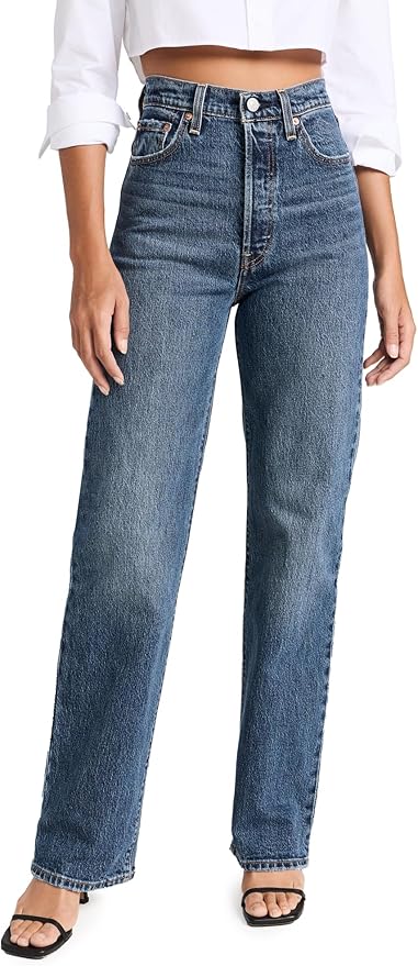 Wardrobe Staple Blue straight Leg Levi's Jeans